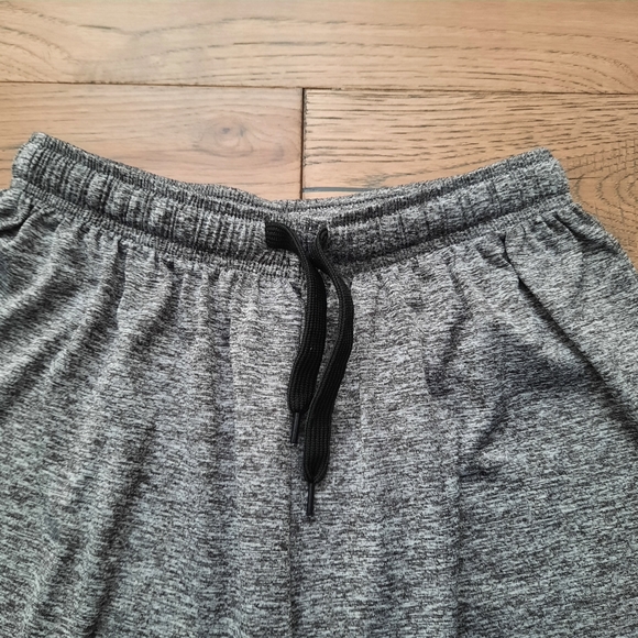 Toronto Maple Leaf Drawstring Shorts - Picture 2 of 12